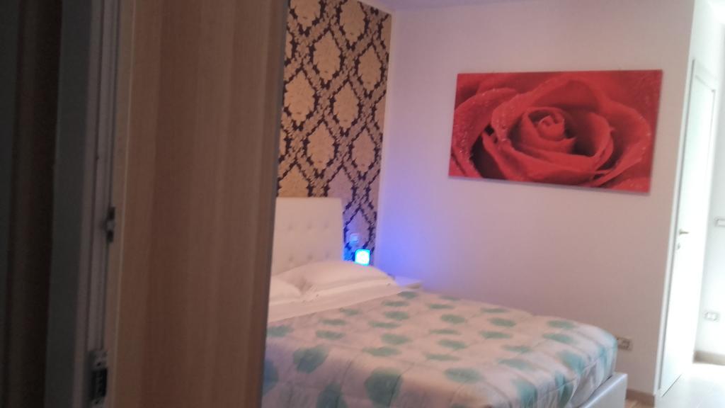 Le Tre Rose Bed & Breakfast Casamassima Exteriör bild