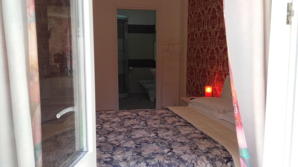 Le Tre Rose Bed & Breakfast Casamassima Exteriör bild